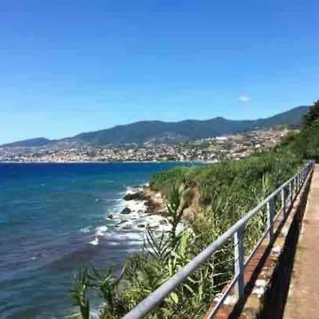 Appartement Incantevole In Piazza Bresca, San Remo